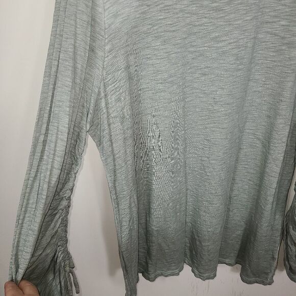 Style & Co. Heathered Green Pull Ruched Sleeve Blouse - Picture 5 of 8